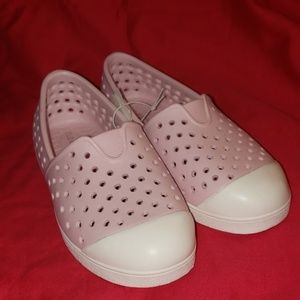 Old Navy Perforated Slip-Ons For Toddler 11 NWT